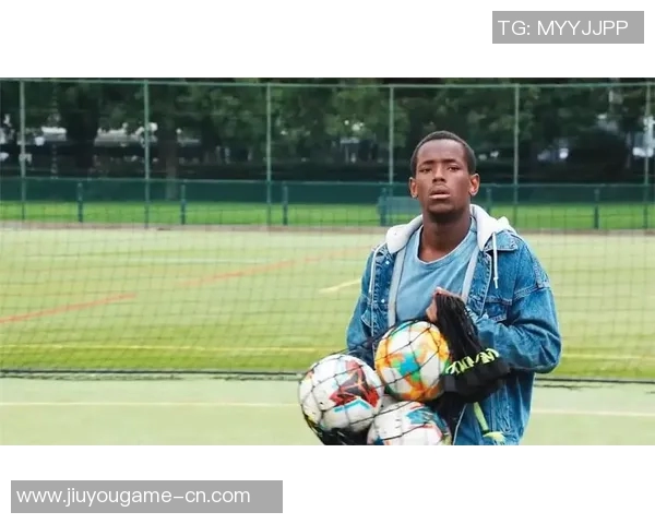 中国足球受球迷爱戴的传奇球星们他们的足球之路与永恒魅力 中国足球受球迷爱戴的传奇球星们他们的足球之路与永恒魅力